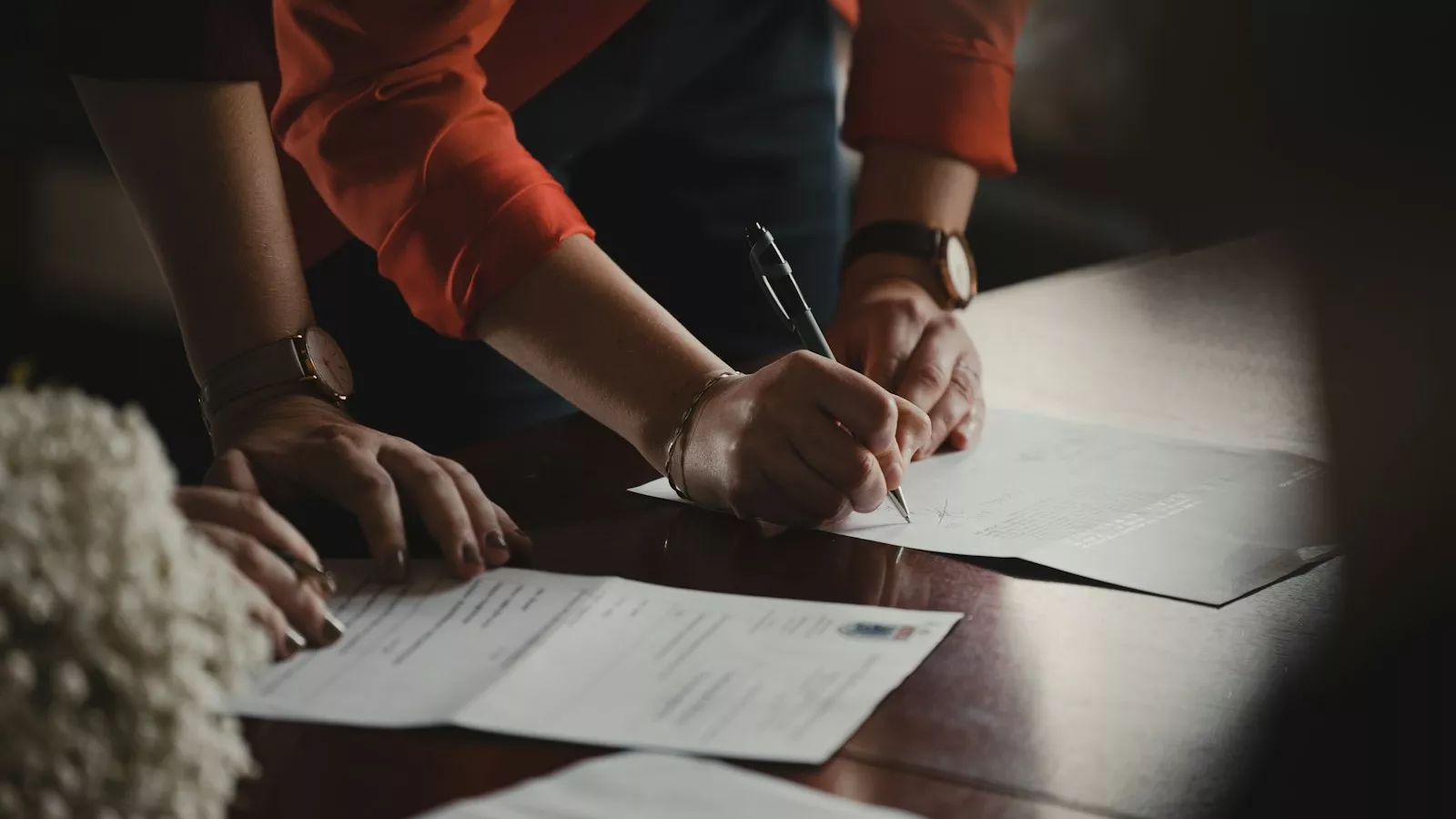 Contrat de location saisonnière pour un gîte : ce qu'il doit contenir, clause par clause